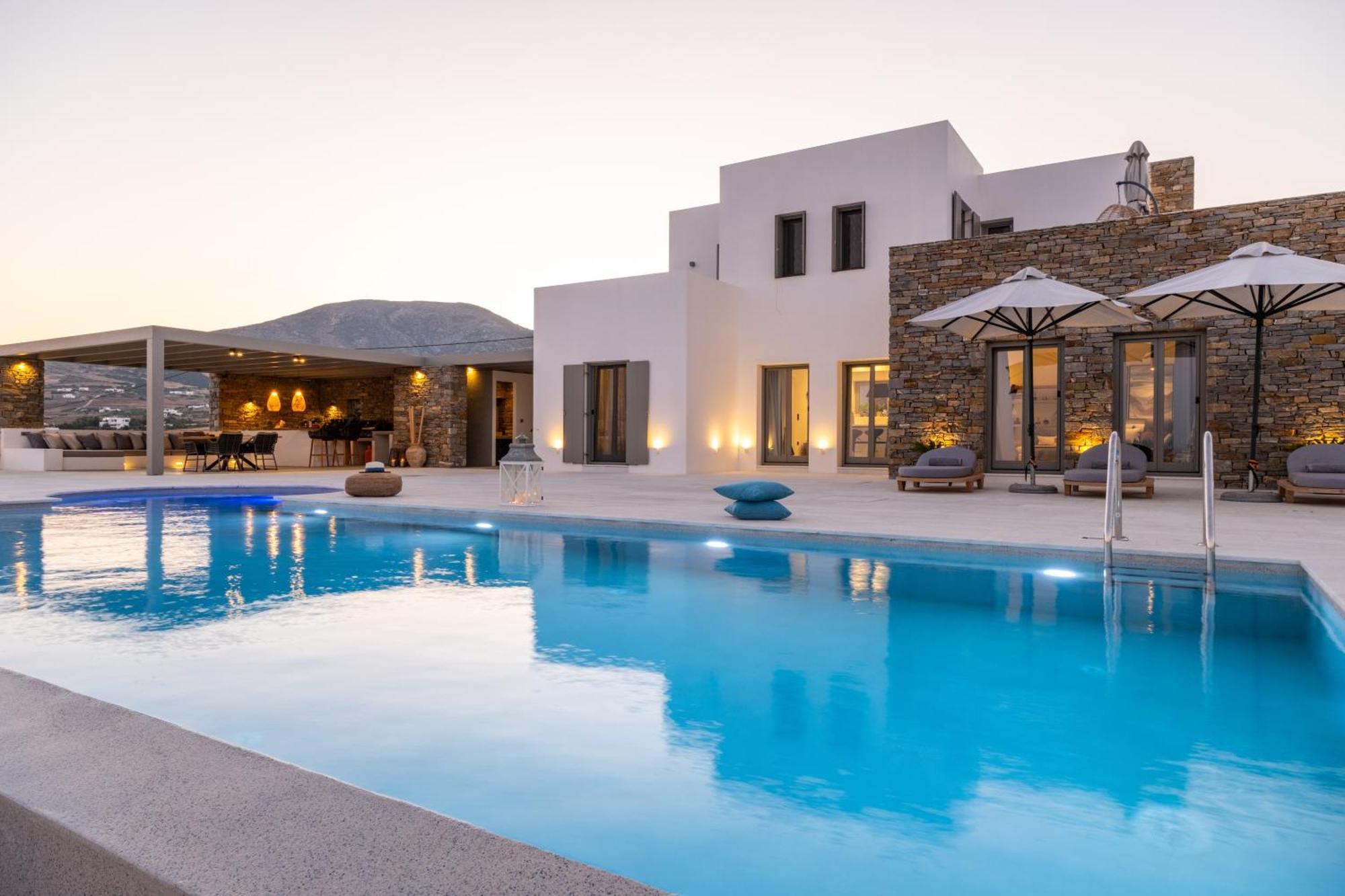 Golden Bay Luxury Villas And Suites คริสซี อัคติ ภายนอก รูปภาพ