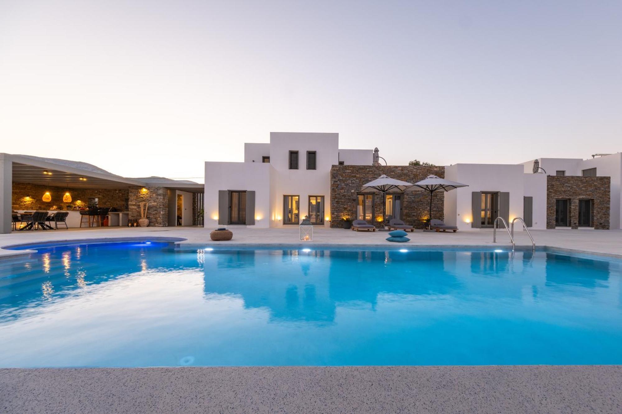 Golden Bay Luxury Villas And Suites คริสซี อัคติ ภายนอก รูปภาพ