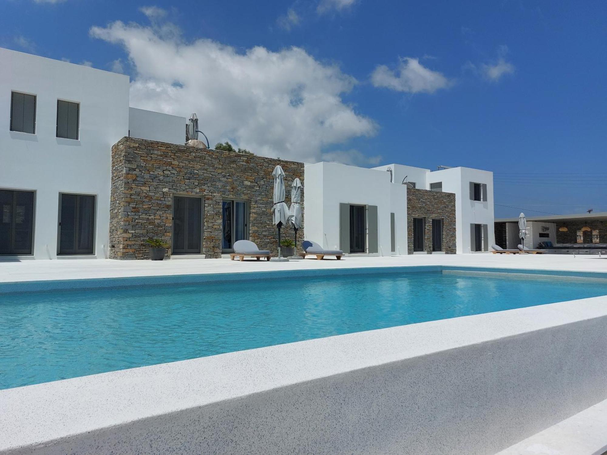 Golden Bay Luxury Villas And Suites คริสซี อัคติ ภายนอก รูปภาพ